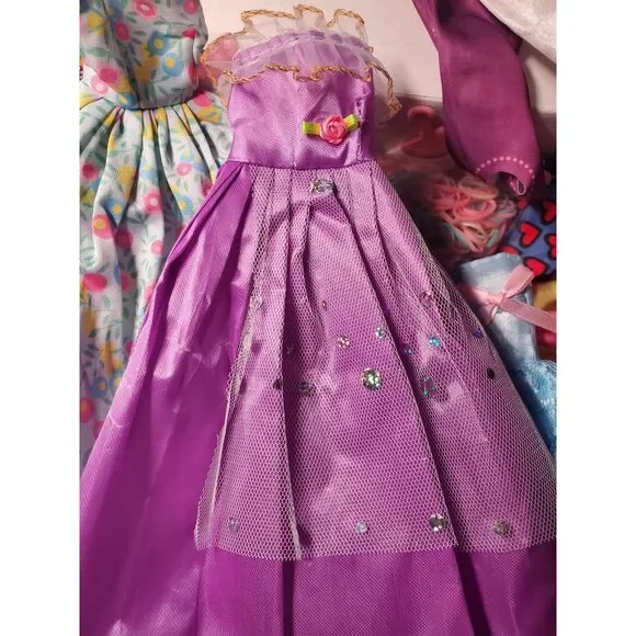 342 Pcs Doll Clothes And Accessories With Doll